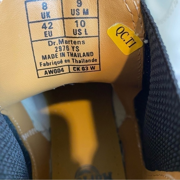 Dr. Martens 2976 Chelsea Yellow Stitch Smooth White Leather Boot - Picture 12 of 16